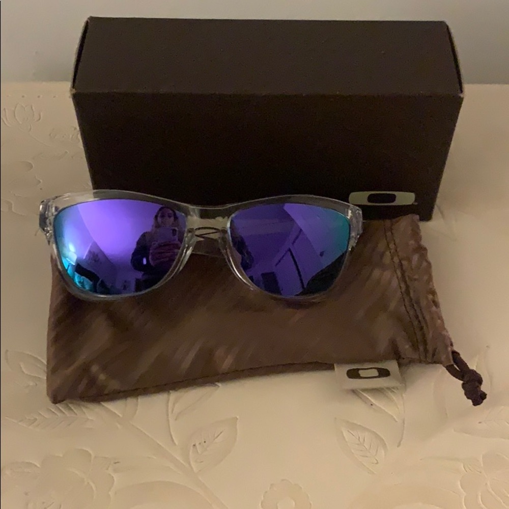Oakleys NEW IN BOX!